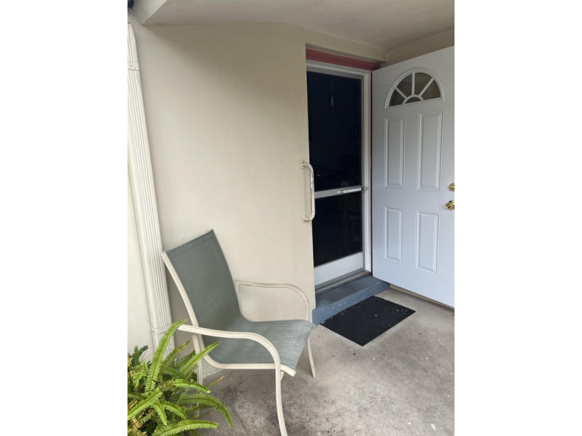 Bring all offers!!! Pet Friendly, Turn Key 1 bedroom 1 bath - Beach Home for sale in West Palm Beach, Florida on Beachhouse.com