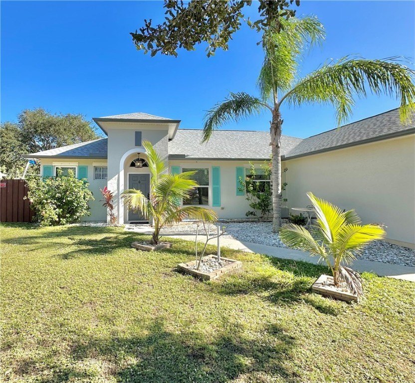 Welcome to your dream home! This stunning 4 bedroom, 2 bathroom - Beach Home for sale in Sebastian, Florida on Beachhouse.com