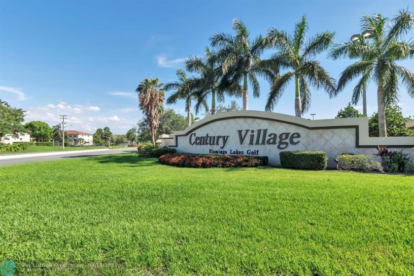 Must to see this  beautiful condo. Direct Lake View, Completely - Beach Condo for sale in Hollywood, Florida on Beachhouse.com