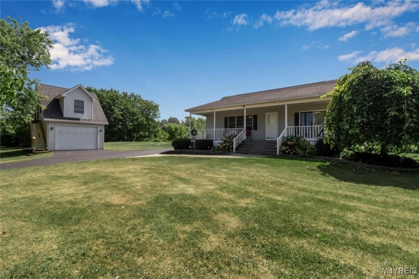 Beautiful Lake Ontario views this year-round and extremely - Beach Home for sale in Yates, New York on Beachhouse.com