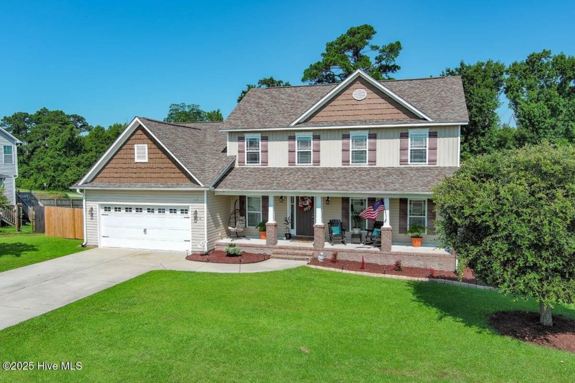 Owners are relocating to the mountains, but their loss is your - Beach Home for sale in Stella, North Carolina on Beachhouse.com