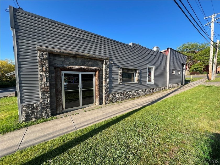 Here's your chance to own a well-established bar and restaurant - Beach Lot for sale in Pulaski, New York on Beachhouse.com
