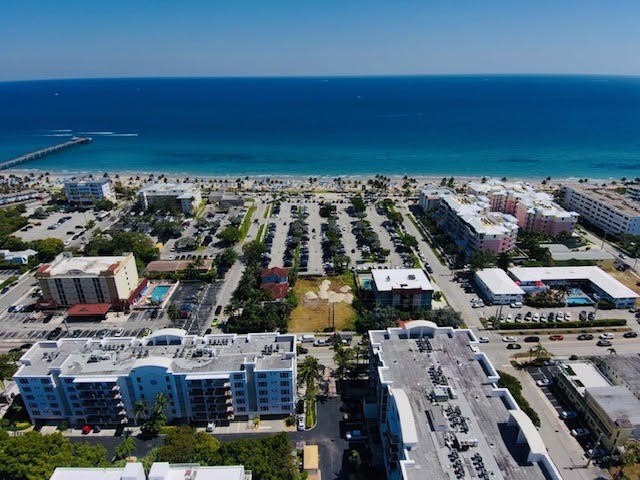 Prime Development Opportunity - RM-25 Zoning! Exceptional vacant - Beach Lot for sale in Deerfield Beach, Florida on Beachhouse.com