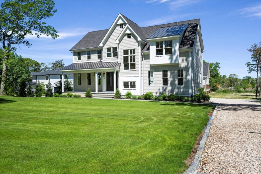 Welcome To 16 Lovers Lane In Aquebogue, A Custom, Hand-Built - Beach Home for sale in Aquebogue, New York on Beachhouse.com