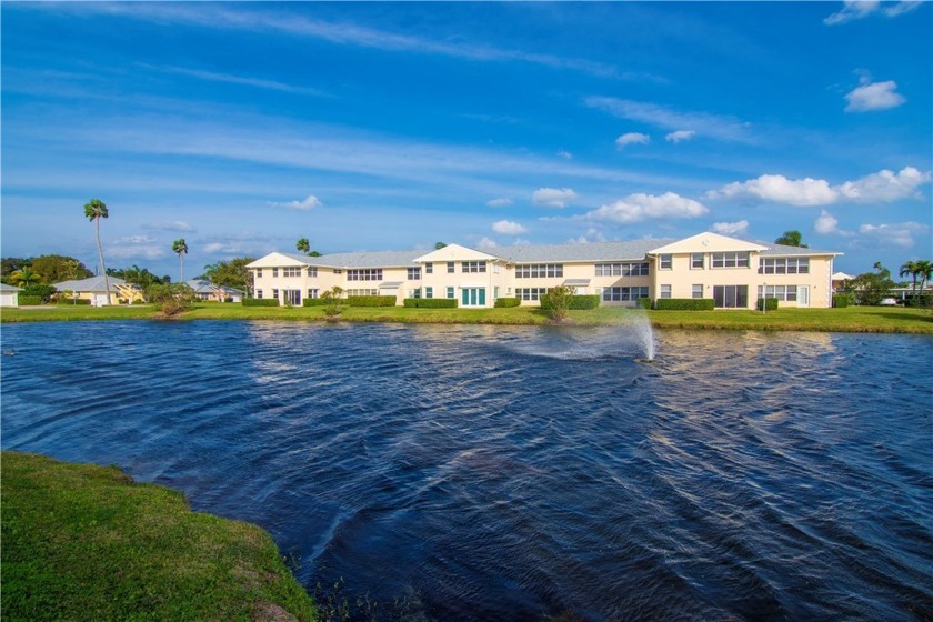 Top Floor, East facing Lakefront. This move-in ready condo is - Beach Home for sale in Vero Beach, Florida on Beachhouse.com