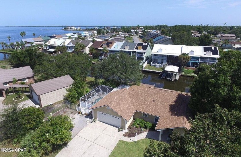 WATER FRONT HOME w/100 ft seawall and 40 ft PRIVATE DOCK !!! - Beach Home for sale in Panama City, Florida on Beachhouse.com
