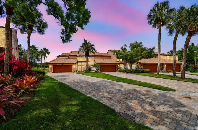 Beautifully renovated townhome in Feather sound Country Club - Beach Townhome/Townhouse for sale in Clearwater, Florida on Beachhouse.com