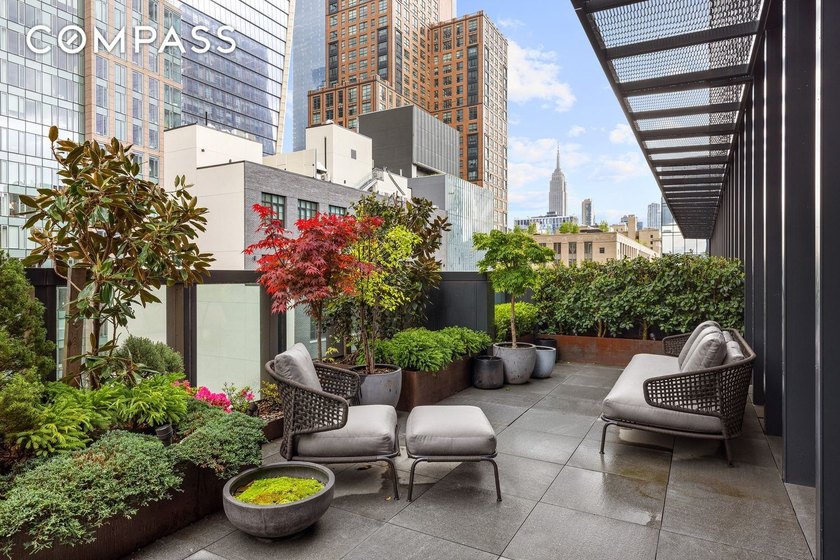 This custom designed 1,638 SF floor through two-bedroom - Beach Condo for sale in New York, New York on Beachhouse.com