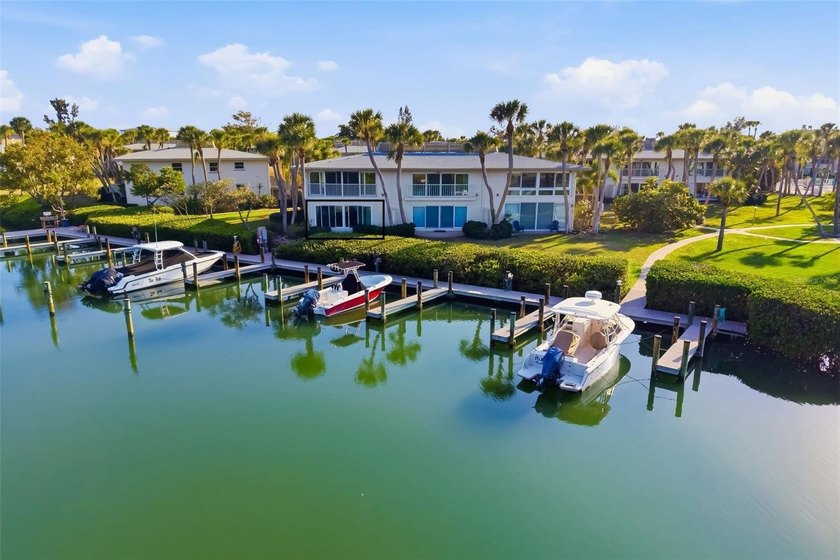 In the sought-after Whitney Beach community on Longboat Key's - Beach Condo for sale in Longboat Key, Florida on Beachhouse.com