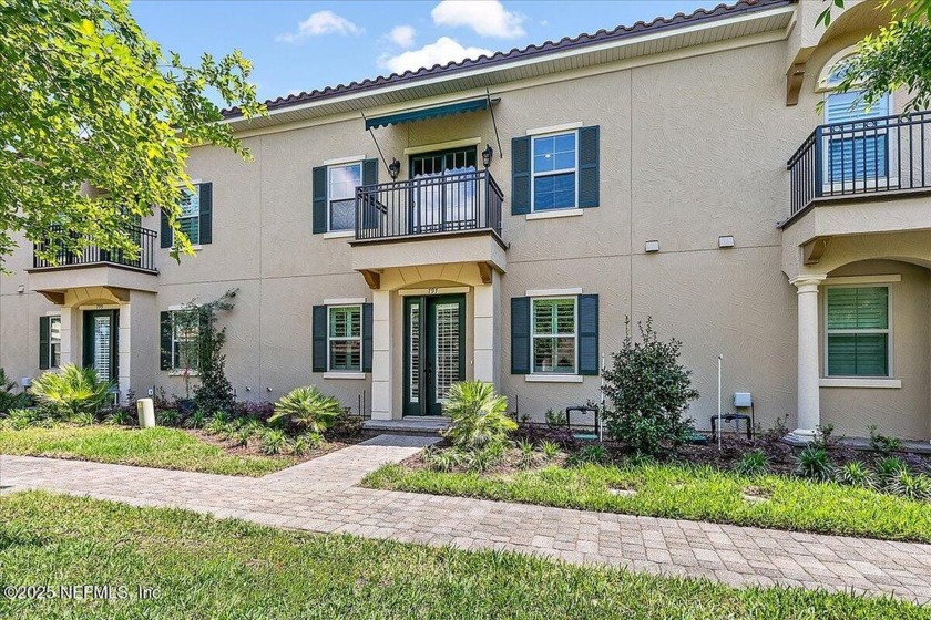 Elegant Townhome in Providence Island at Queens Harbour. Enjoy - Beach Townhome/Townhouse for sale in Jacksonville, Florida on Beachhouse.com
