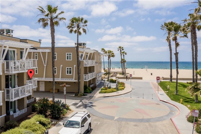 Introducing the ultimate luxury beachfront condominium in - Beach Condo for sale in Hermosa Beach, California on Beachhouse.com