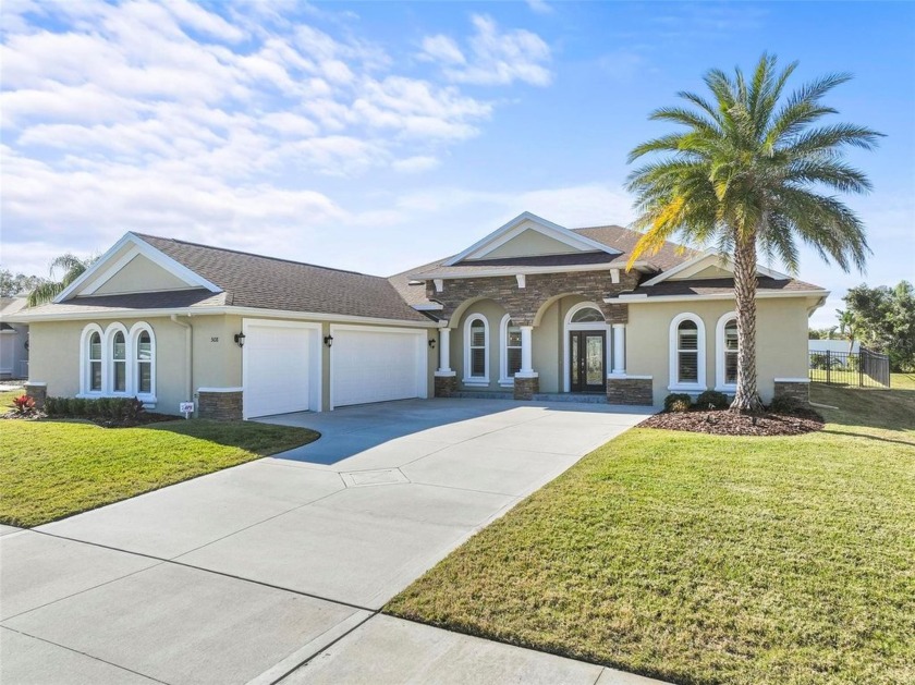 Welcome to this meticulously maintained Paytas built Pool home - Beach Home for sale in New Smyrna Beach, Florida on Beachhouse.com