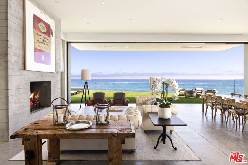 Stunning beach home on the world-famous Malibu Colony Beach - Beach Home for sale in Malibu, California on Beachhouse.com