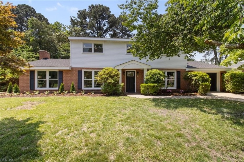 Come home to the Center of Everything! This amazing, fully - Beach Home for sale in Virginia Beach, Virginia on Beachhouse.com