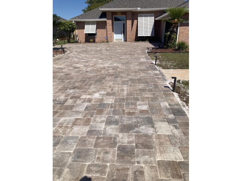 Welcome to this beautiful home located in the heart of Destin - Beach Home for sale in Destin, Florida on Beachhouse.com