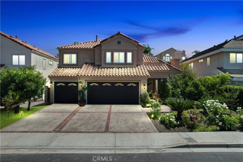 Welcome to this immaculate, remodeled, well-upgraded and - Beach Home for sale in Mission Viejo, California on Beachhouse.com