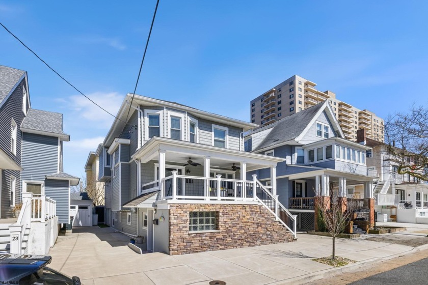 Legal Duplex* '7 HOUSES FROM THE BEACH* Welcome to your dream - Beach Townhome/Townhouse for sale in Ventnor, New Jersey on Beachhouse.com
