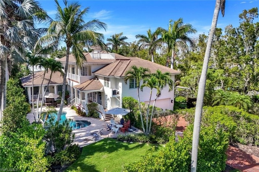 An exceptional opportunity in Aqualane Shores, just one block - Beach Home for sale in Naples, Florida on Beachhouse.com