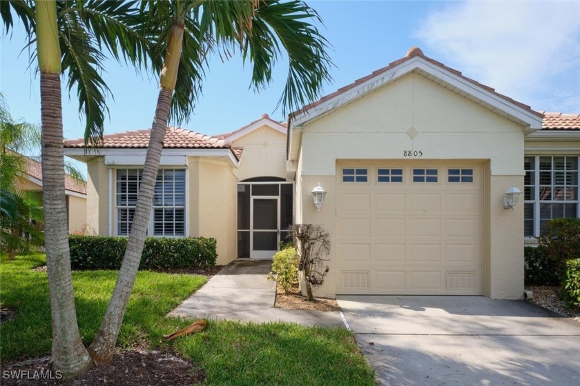 Totally remodeled 2 bedroom attached villa in Lexington Country - Beach Home for sale in Fort Myers, Florida on Beachhouse.com