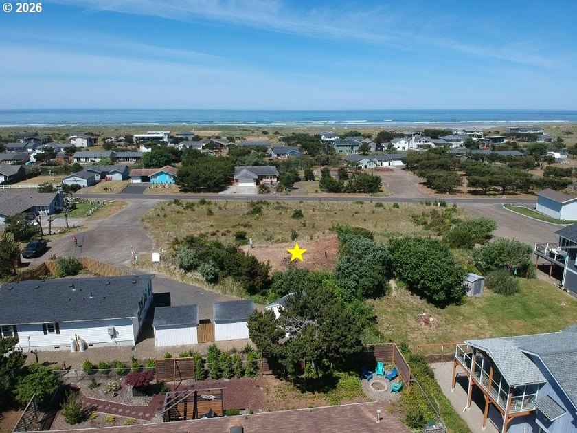 SHHH...LISTEN...YOU CAN HEAR THE OCEAN. Your beach life awaits - Beach Lot for sale in Ocean Park, Washington on Beachhouse.com