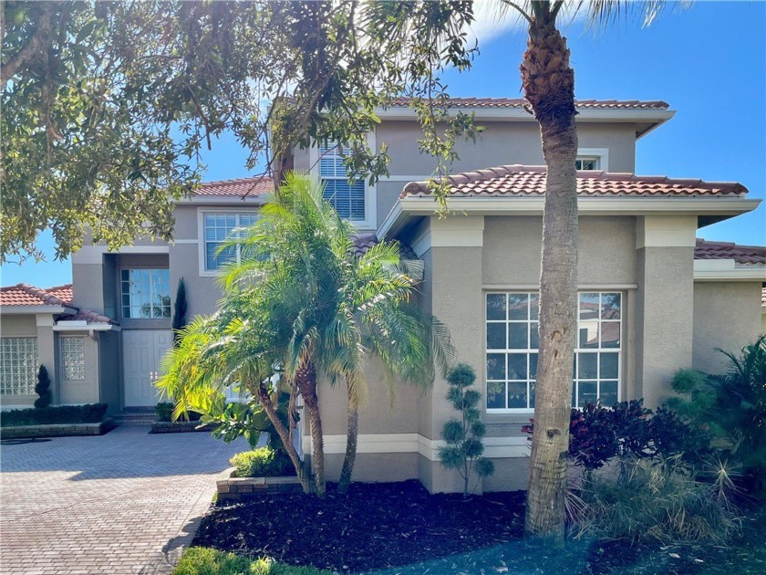 Stunning 5-bedroom, 4-bathroom home. Grand Foyer entrance adorn - Beach Home for sale in Vero Beach, Florida on Beachhouse.com
