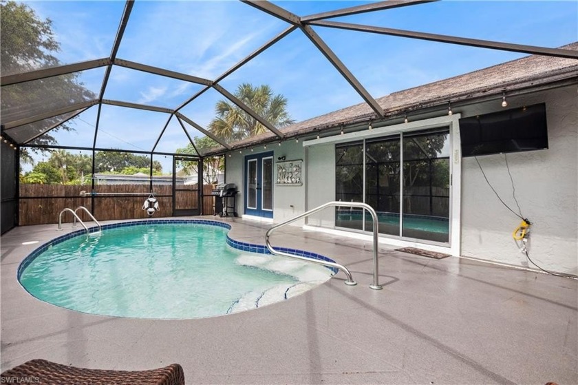 Welcome to your dream home in DOWNTOWN BONITA SPRINGS! NO - Beach Home for sale in Bonita Springs, Florida on Beachhouse.com