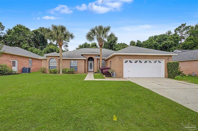 Who says you can't have it all? This 4 bed 3 bath beauty serves - Beach Home for sale in Pensacola, Florida on Beachhouse.com