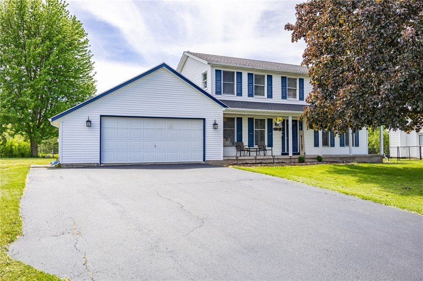 Rare Opportunity on Guinevere Drive: Spacious Main Home with - Beach Home for sale in Rochester, New York on Beachhouse.com