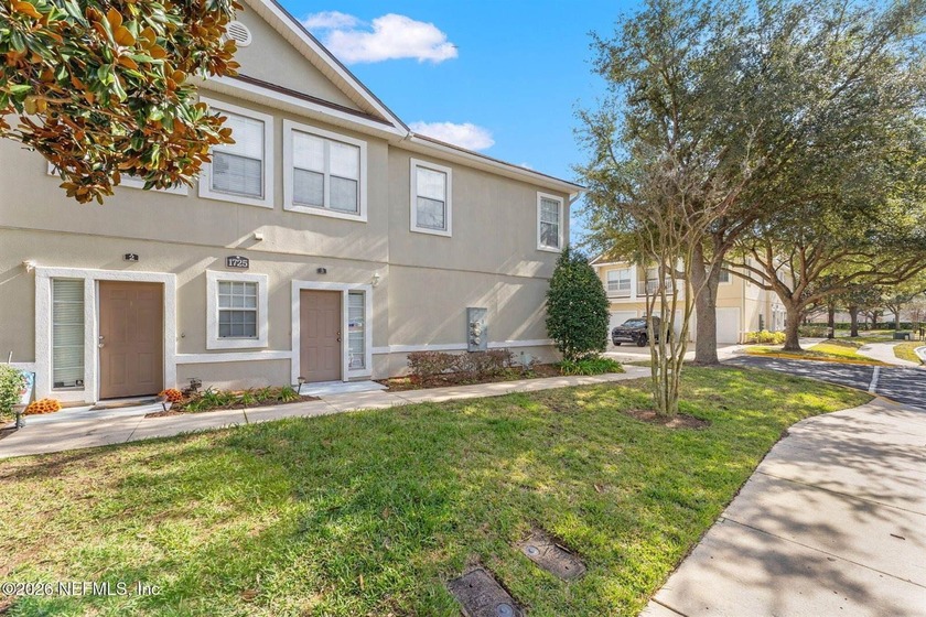 Welcome to this charming 2 bed 2 bath second floor condo with a - Beach Condo for sale in Jacksonville, Florida on Beachhouse.com
