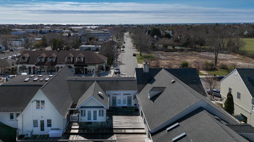 Welcome to your charming retreat in the heart of the village! - Beach Condo for sale in Westhampton Beach, New York on Beachhouse.com