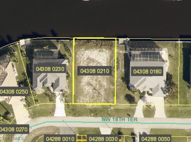 This prime vacant lot offers Gulf access and is the perfect - Beach Lot for sale in Cape Coral, Florida on Beachhouse.com