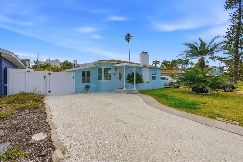 Paradise awaits just two blocks from the beach! Nestled in a - Beach Home for sale in Madeira Beach, Florida on Beachhouse.com