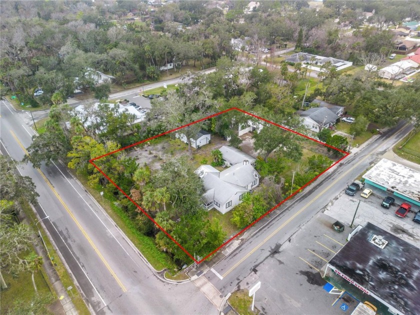 OWNER IS WILLING TO FINANCE! MUST SELL! MAKE AN OFFER! This - Beach Commercial for sale in New Smyrna Beach, Florida on Beachhouse.com