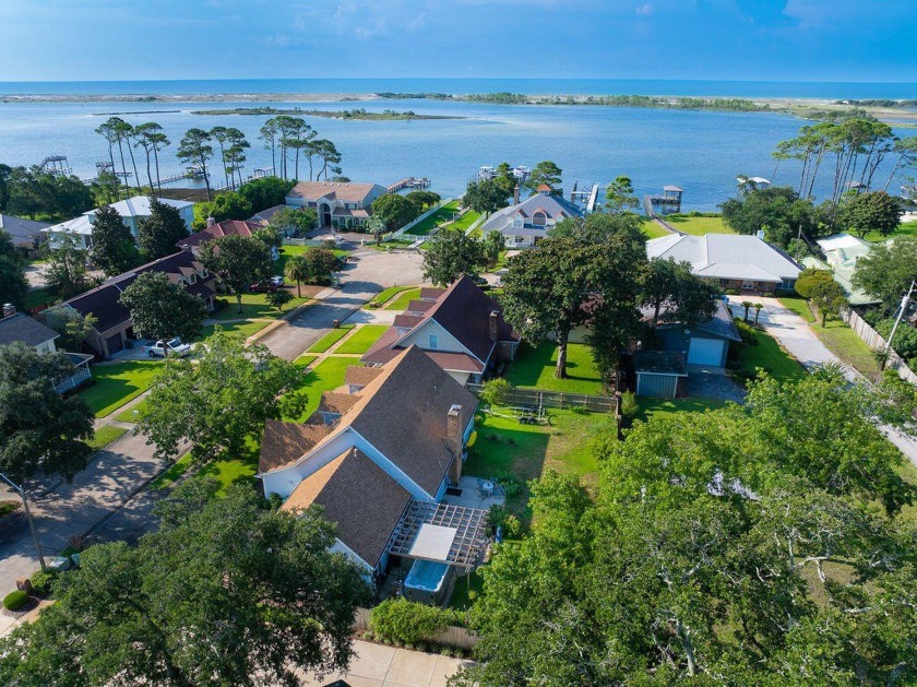 WATERFRONT ON THE SANTA ROSA SOUND! Enjoy full Gulf access with - Beach Townhome/Townhouse for sale in Mary Esther, Florida on Beachhouse.com