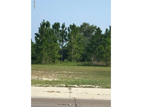 Beautiful beachfront lot in the Sea Oaks subdivision. Buyer to - Beach Lot for sale in Long Beach, Mississippi on Beachhouse.com