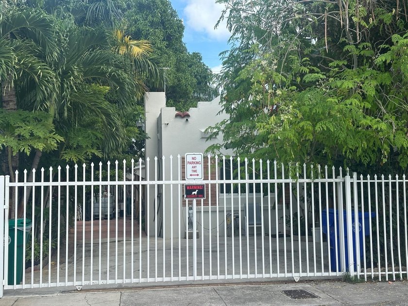 This rare find includes a single-family home with two detached - Beach Home for sale in Miami, Florida on Beachhouse.com