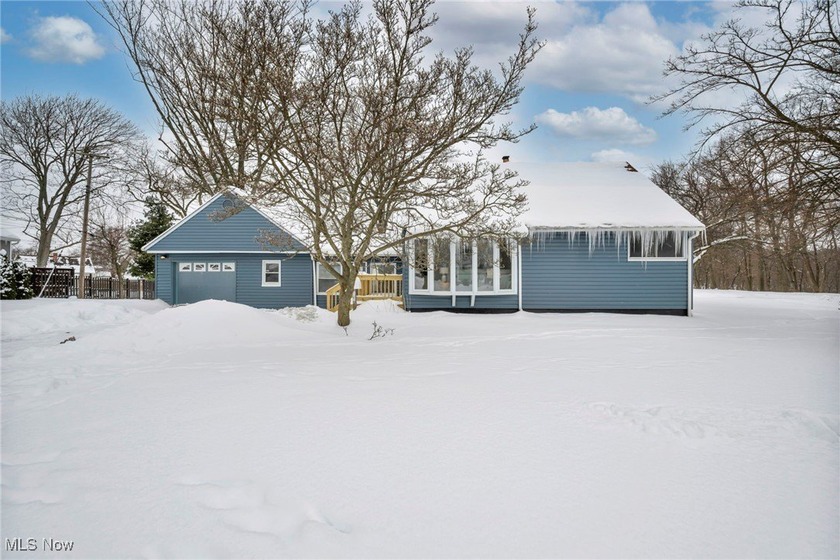 Welcome to 4378 Metropolitan Drive in the Kamm's Corners - Beach Home for sale in Cleveland, Ohio on Beachhouse.com