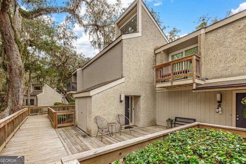 Welcome to your completely renovated retreat in the heart of the - Beach Condo for sale in Saint Simons, Georgia on Beachhouse.com