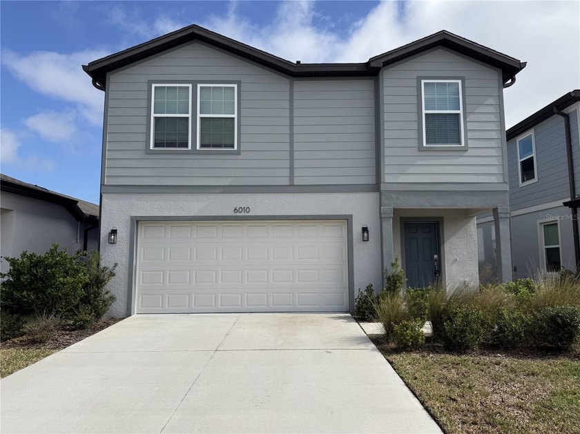 Welcome home to Waterset in Apollo Beach! This two-story home - Beach Home for sale in Apollo Beach, Florida on Beachhouse.com