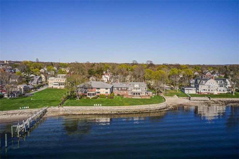 Welcome to this spectacular WATERFRONT ONE-LEVEL CONDO in - Beach Condo for sale in Bristol, Rhode Island on Beachhouse.com