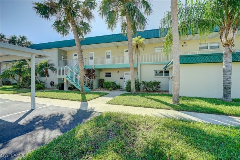 Welcome home to your beautiful cozy oasis in this 55 + community - Beach Condo for sale in North Fort Myers, Florida on Beachhouse.com