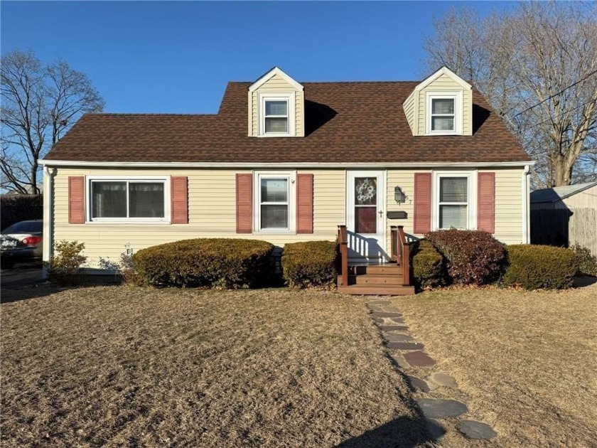 This classic Cape in Warwick's Greenwood neighborhood is ready - Beach Home for sale in Warwick, Rhode Island on Beachhouse.com