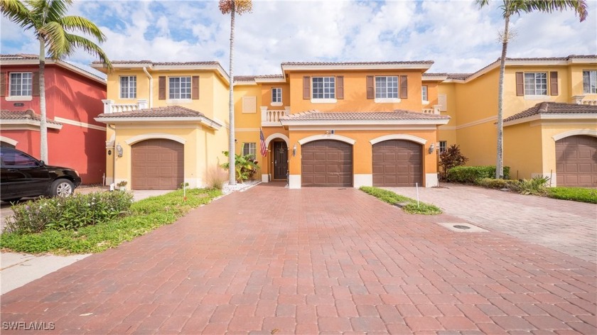 Immaculate and updated 3 bedroom 2.5 bath 2 story townhouse - Beach Townhome/Townhouse for sale in Estero, Florida on Beachhouse.com