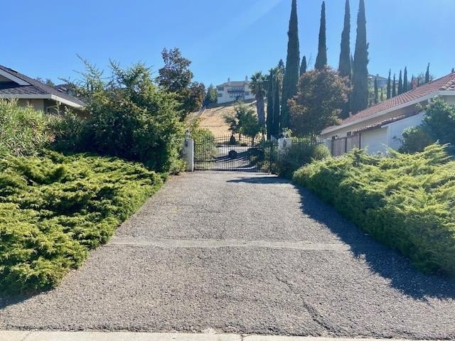 Rare gently slopping lot waits for you to build a dream house on - Beach Acreage for sale in San Jose, California on Beachhouse.com