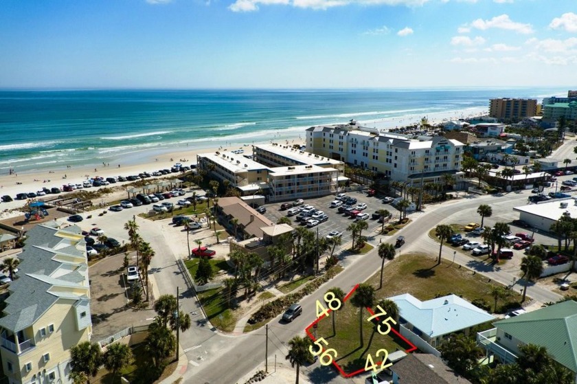 Seize the chance to own this rare and coveted vacant lot - Beach Lot for sale in New Smyrna Beach, Florida on Beachhouse.com