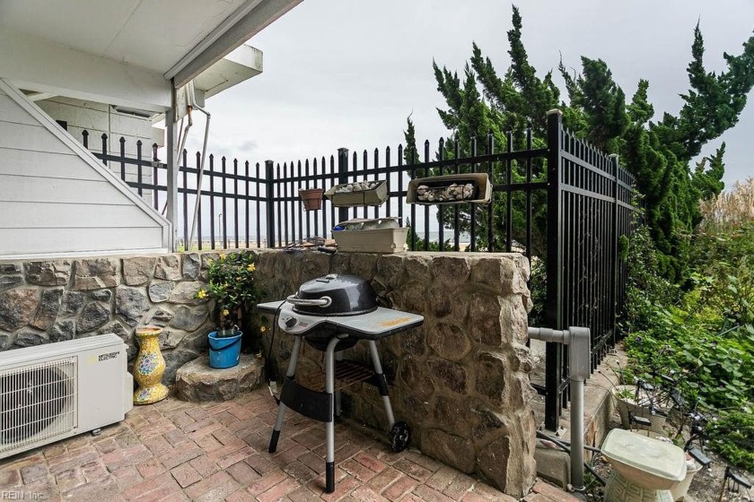 Awesome one room studio adjoining the beach and Boardwalk. Watch - Beach Home for sale in Virginia Beach, Virginia on Beachhouse.com