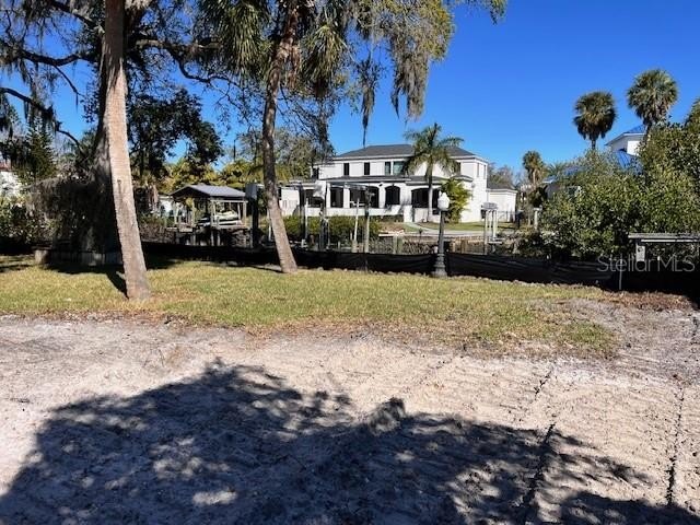 You can not find another waterfront lot in South Tampa for less! - Beach Lot for sale in Tampa, Florida on Beachhouse.com