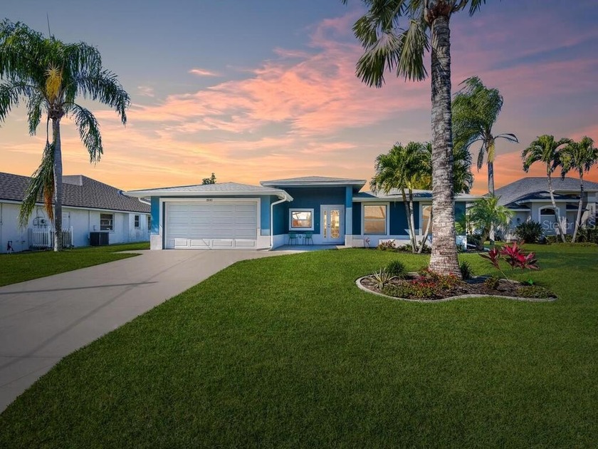 Magnificent Gulf-access pool home offering the ultimate - Beach Home for sale in Cape Coral, Florida on Beachhouse.com