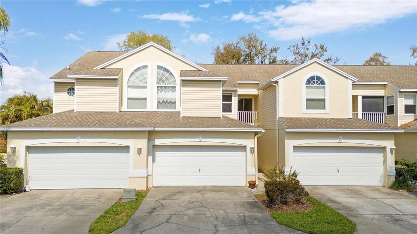 Wake up each morning to peaceful golf course views in this - Beach Townhome/Townhouse for sale in Largo, Florida on Beachhouse.com