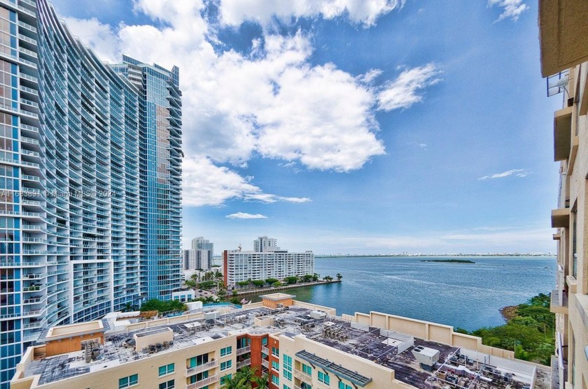 BEST LOCATION*Trendy  vibrant East Edgewater**REMODELED 2/2 - Beach Condo for sale in Miami, Florida on Beachhouse.com